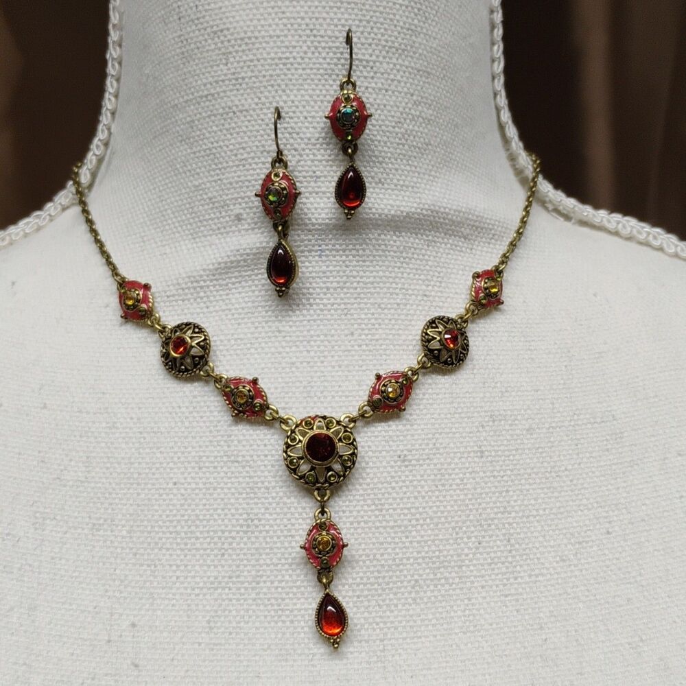 Vintage Nina Ricci Fairy/Vampire Teardrop Glass Necklace & Dangle Earrings Set